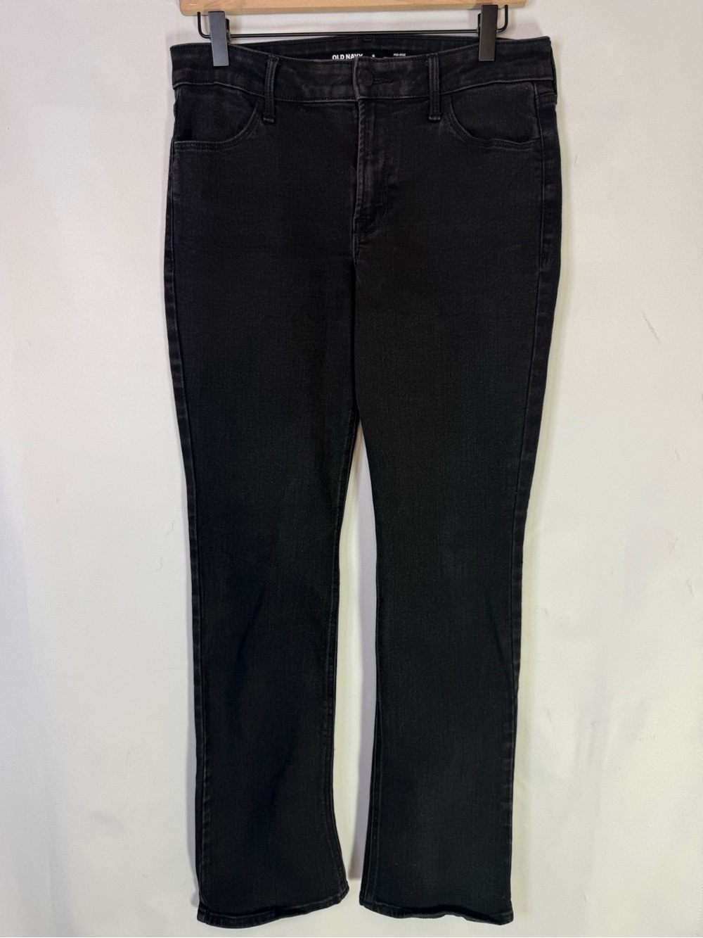 Old Navy - High-Rise Black Boot-Cut Jeans for Women - Size 8